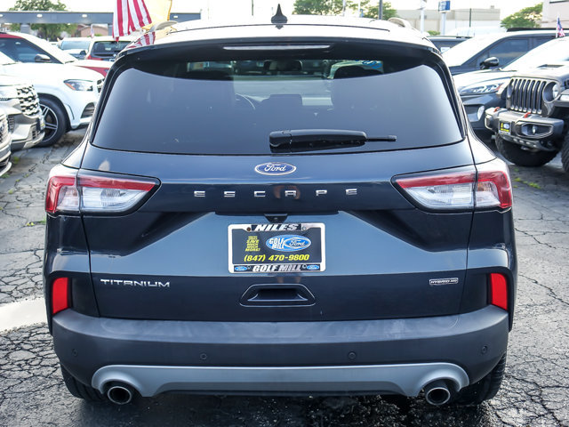 Certified 2022 Ford Escape Titanium AWD/4WD image 6