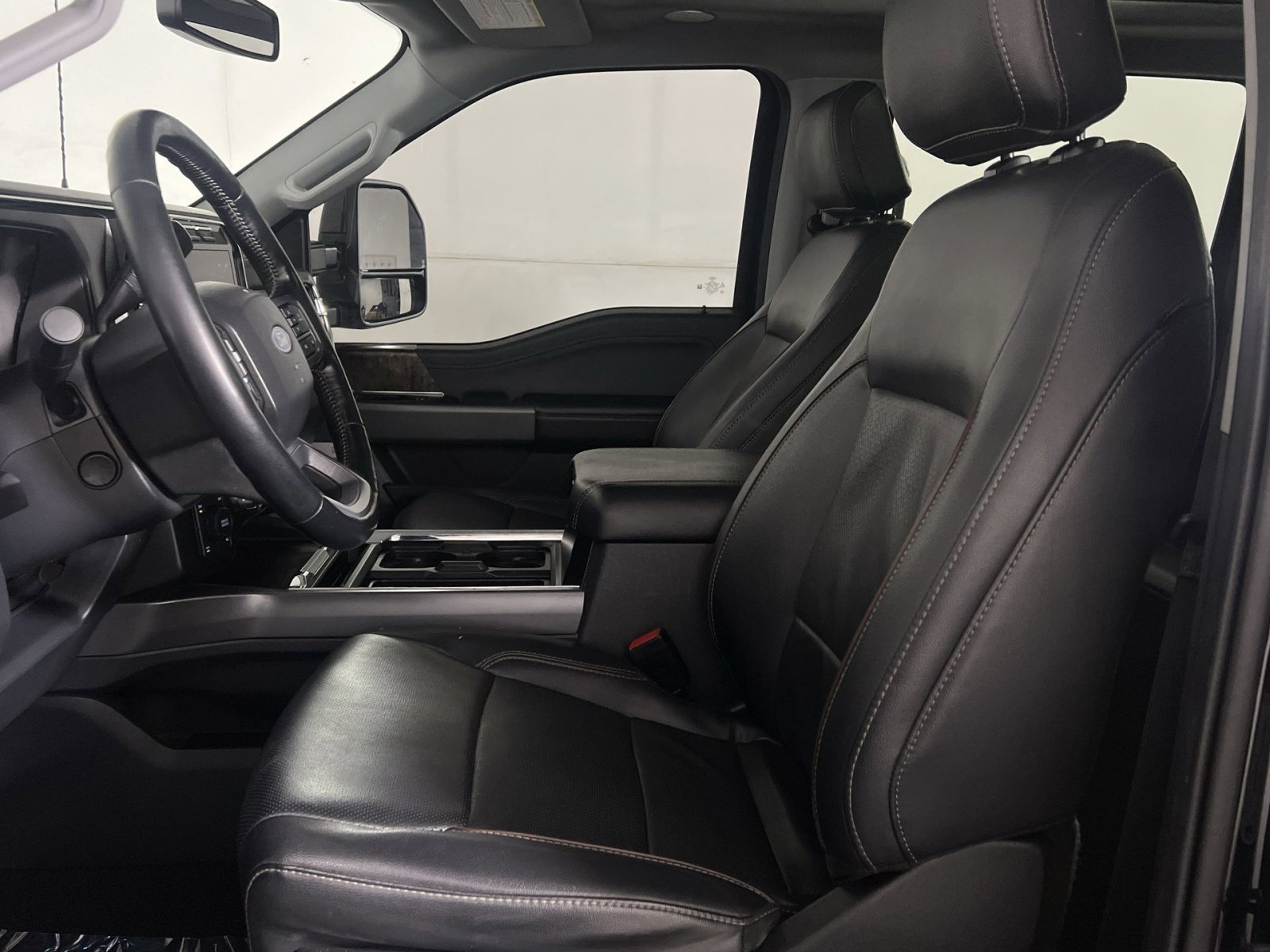 Certified 2023 Ford F250 Lariat w/ Lariat Ultimate Package image 13