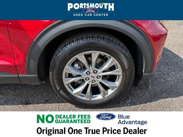 Certified 2022 Ford Explorer Limited w/ Equipment Group 301A image 37