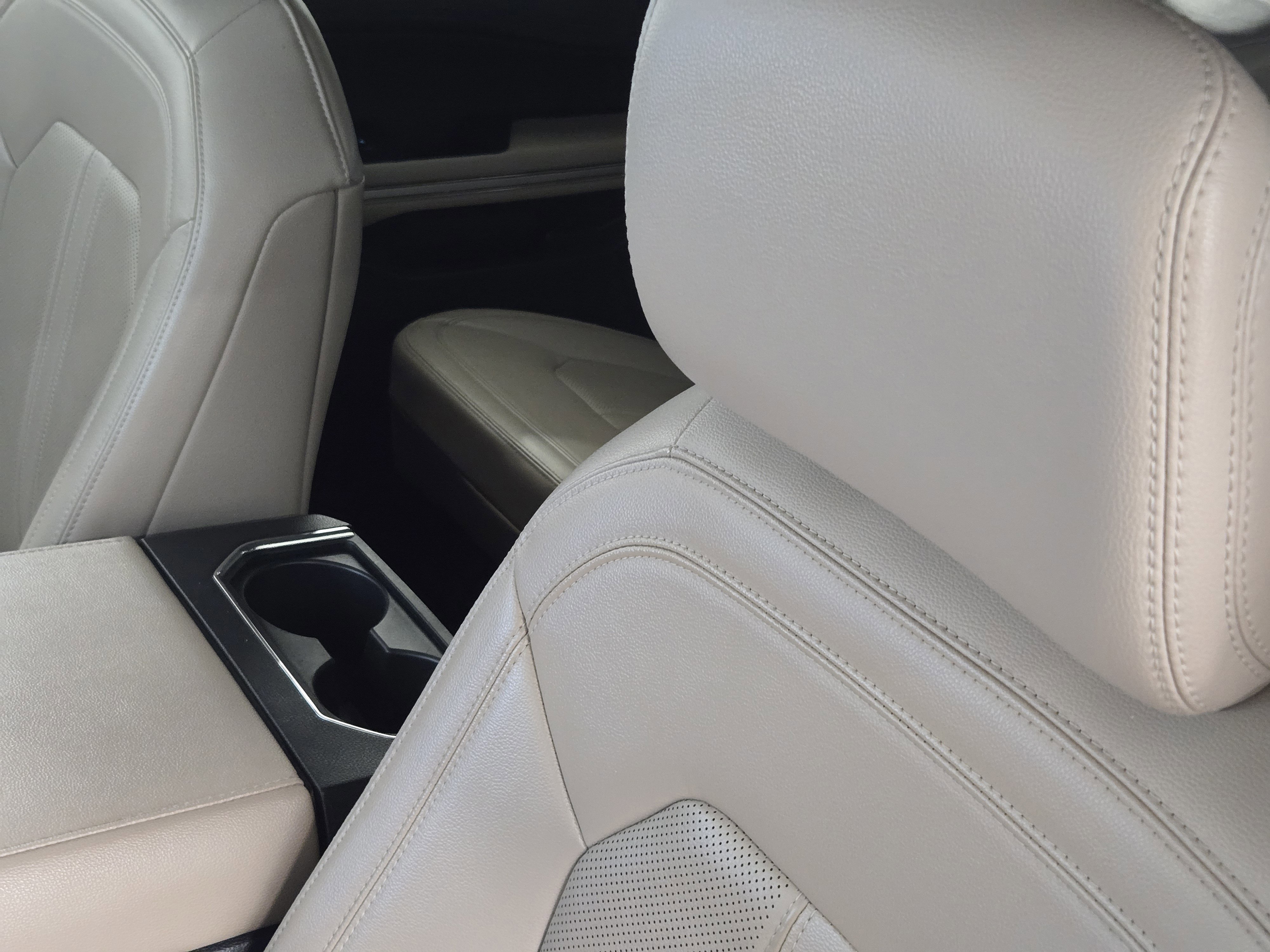 Certified 2024 Ford Expedition Limited RWD image 15