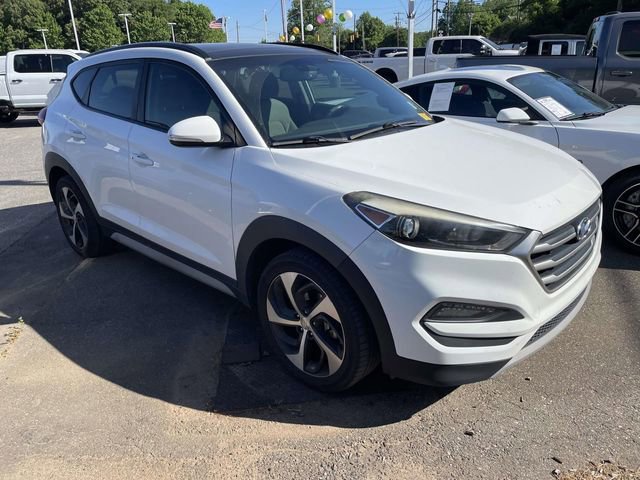 Used 2018 Hyundai Tucson Value FWD image 1