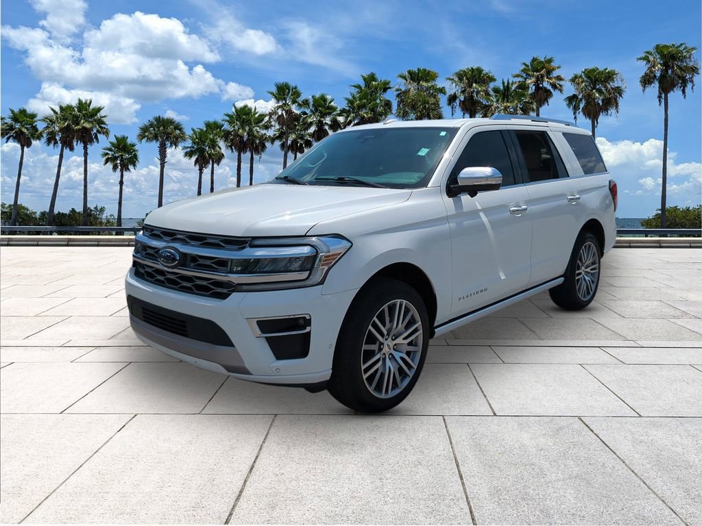 Certified 2022 Ford Expedition Platinum RWD image 3