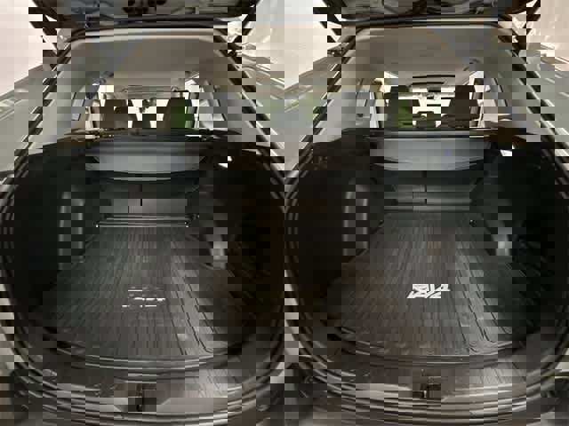 Used 2022 Toyota RAV4 XLE w/ Convenience Package image 28