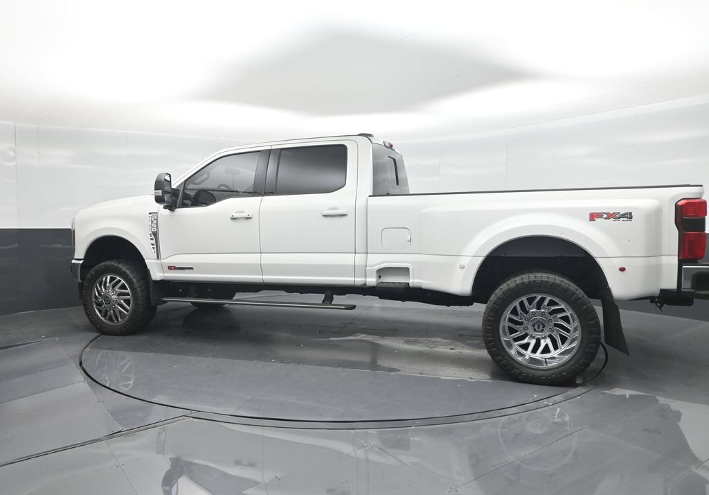 Certified 2025 Ford F350 Lariat w/ Lariat Ultimate Package AWD/4WD image 29