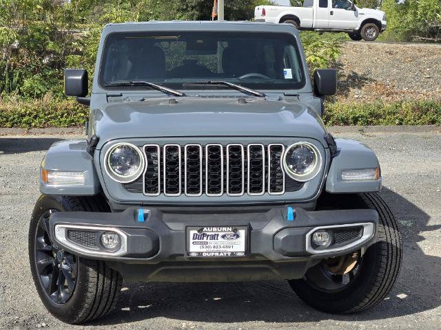 Used 2024 Jeep Wrangler Unlimited Sahara AWD/4WD image 2