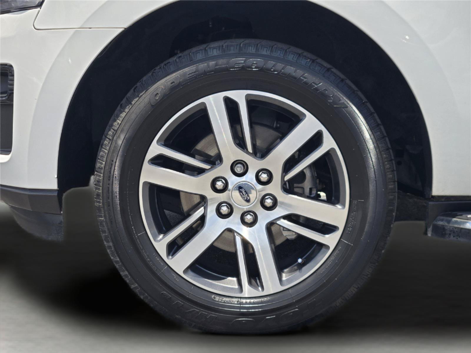 Certified 2023 Ford Expedition XLT RWD image 11