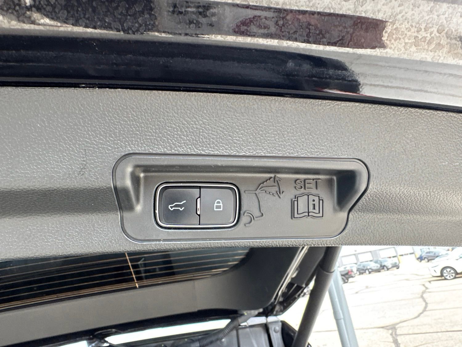 Certified 2023 Ford Explorer XLT AWD/4WD image 39