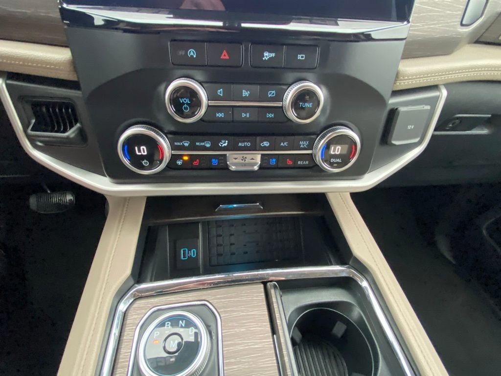 Certified 2024 Ford Expedition Limited AWD/4WD image 17
