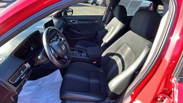 Used 2025 Honda Civic Sport image 17