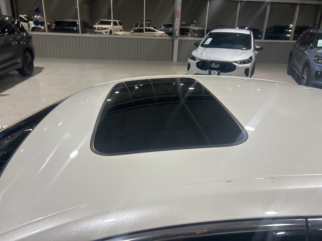 Used 2021 Honda Accord Touring image 8