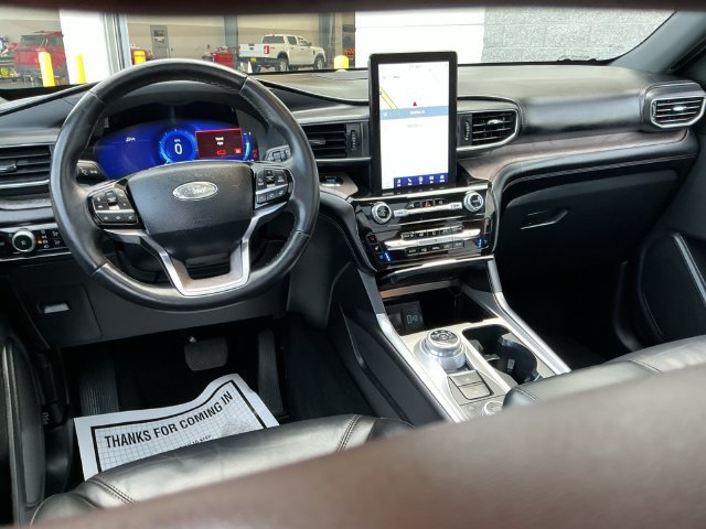 Certified 2023 Ford Explorer Platinum w/ Technology Package AWD/4WD image 21