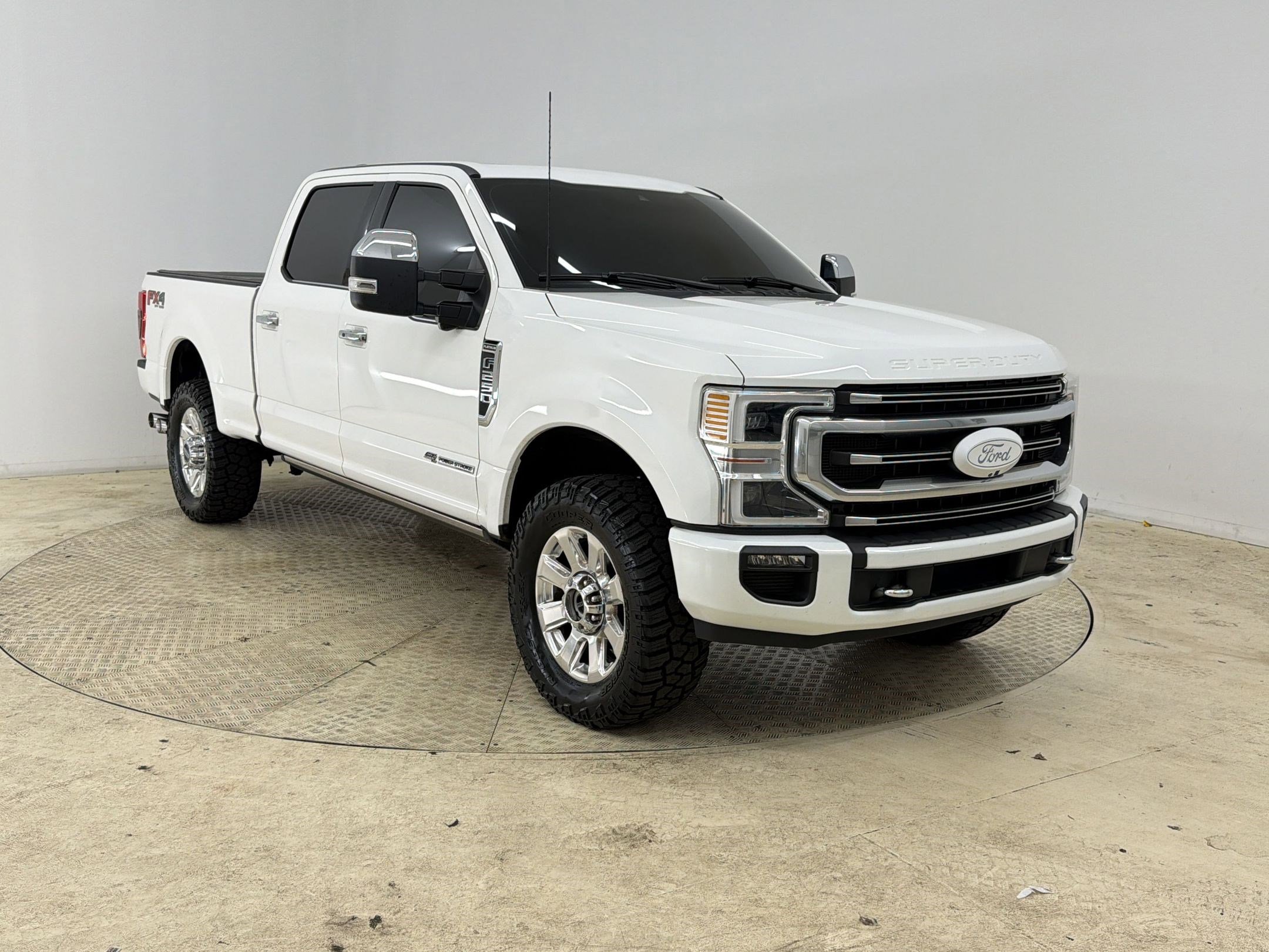 Certified 2022 Ford F250 Platinum w/ FX4 Off-Road Package image 7