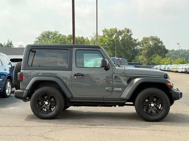 Used 2020 Jeep Wrangler Sport AWD/4WD image 28