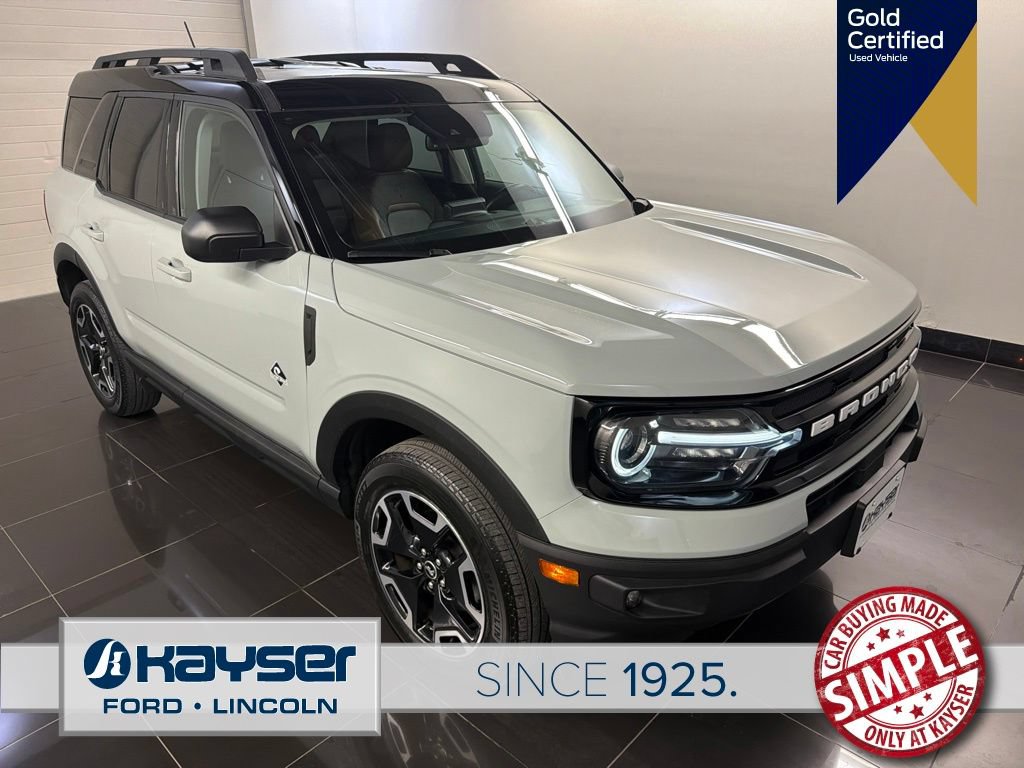 Certified 2023 Ford Bronco Sport Outer Banks w/ Tech Package AWD/4WD image 1