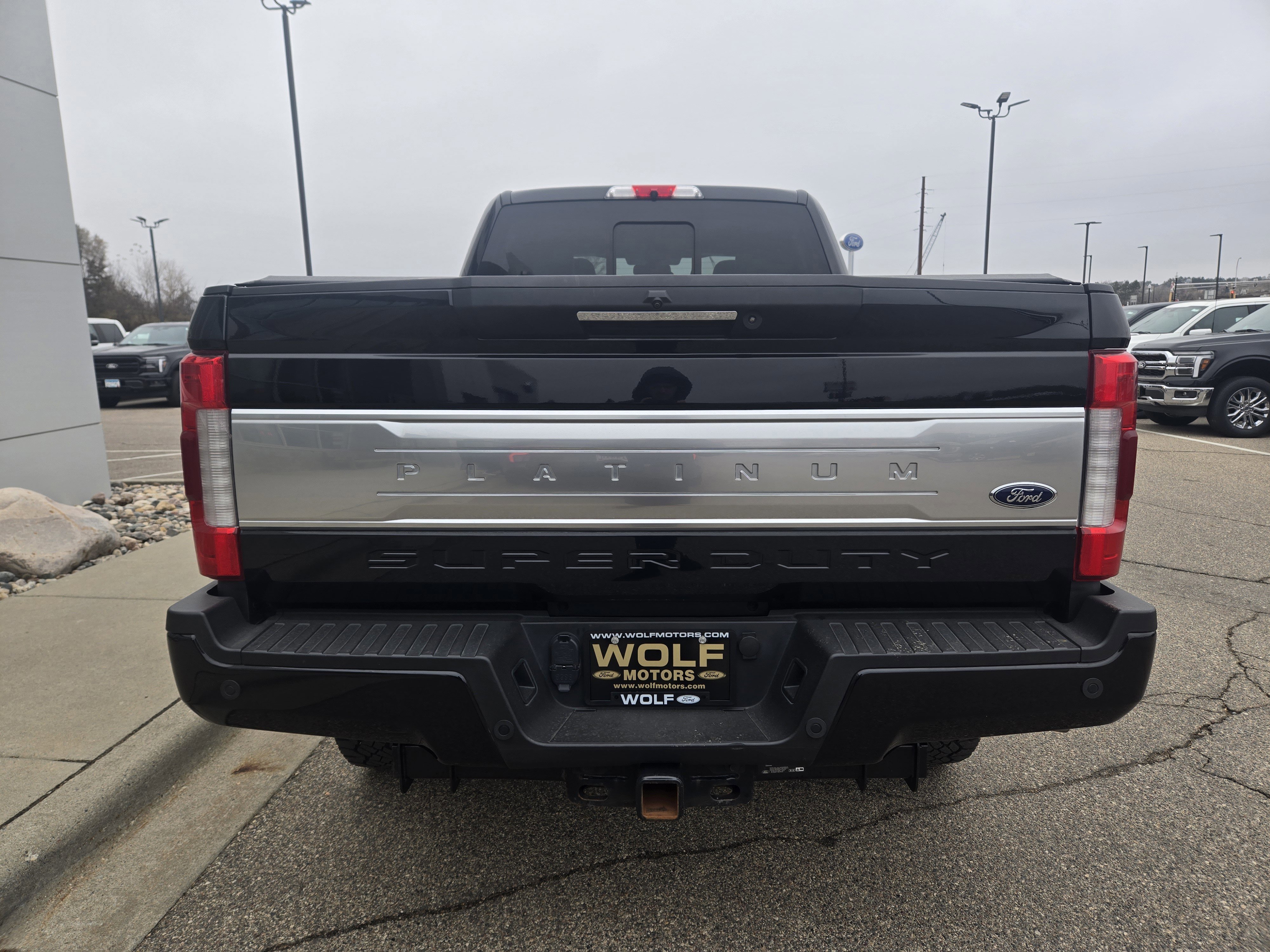 Certified 2019 Ford F350 Platinum w/ Platinum Ultimate Package image 4