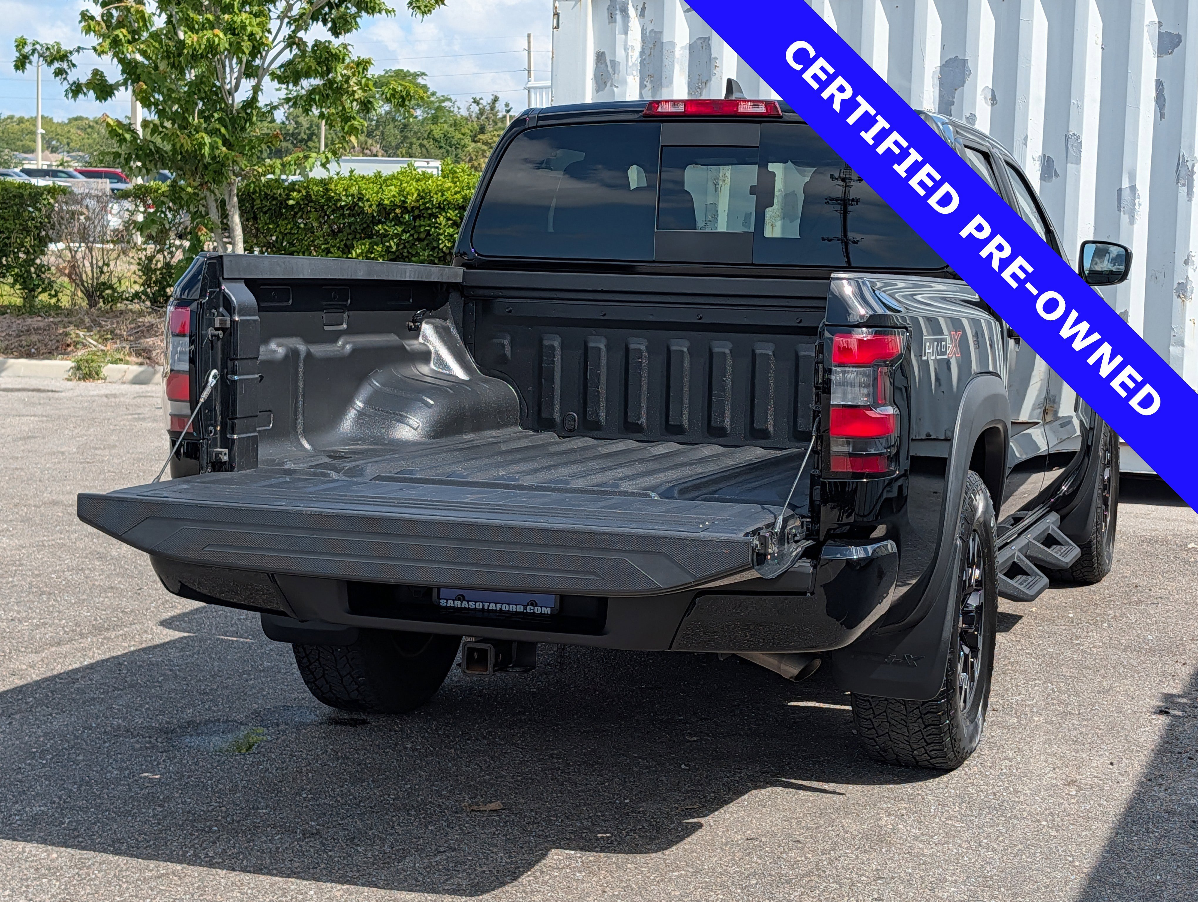 Used 2023 Nissan Frontier Pro-X w/ Tow Package RWD image 14