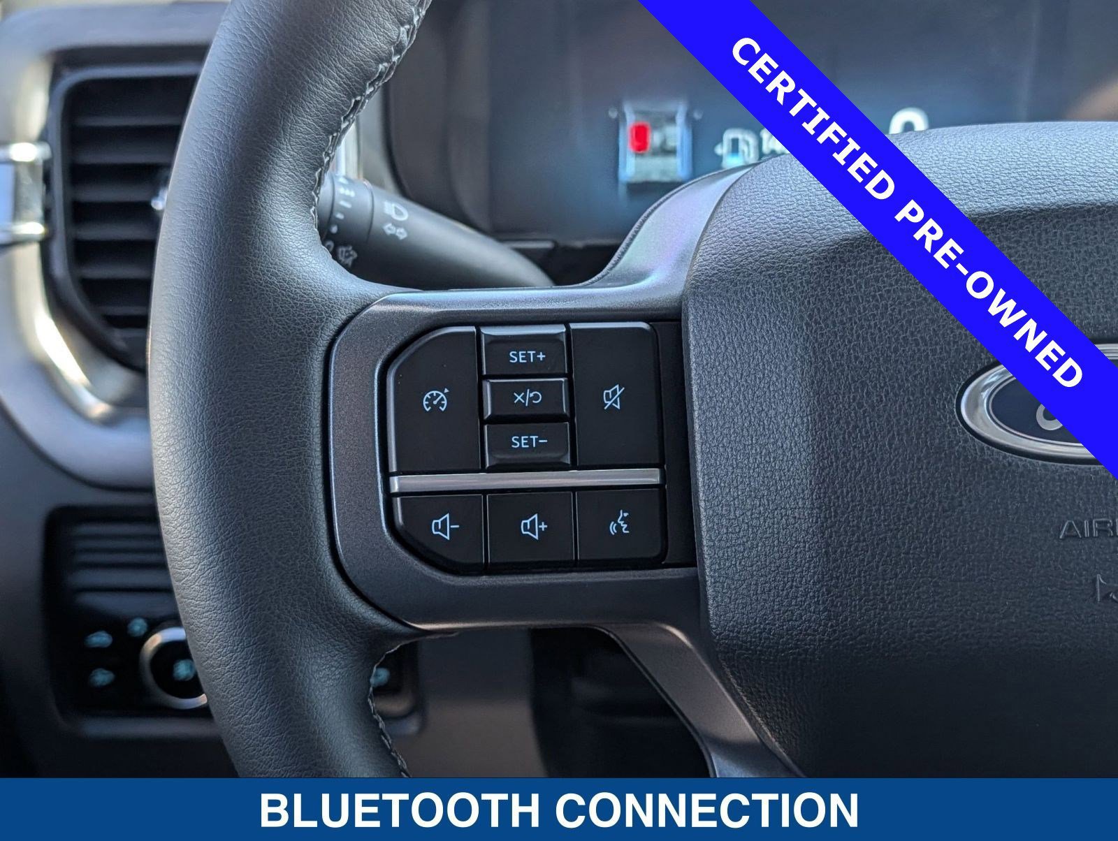 Certified 2025 Ford F250 Lariat w/ Black Appearance Package image 24