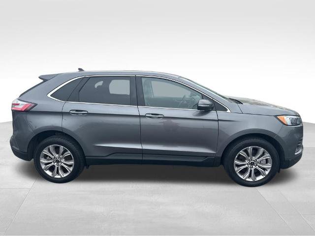 Certified 2024 Ford Edge Titanium AWD/4WD image 13
