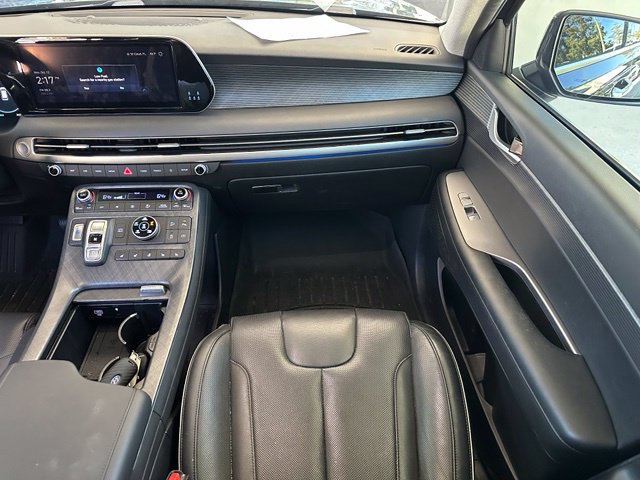 Used 2024 Hyundai Palisade Limited AWD/4WD image 14