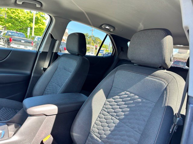 Used 2018 Chevrolet Equinox LT AWD/4WD image 39