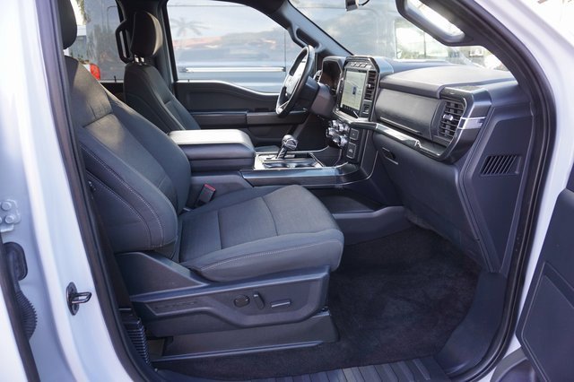 Certified 2022 Ford F150 XLT w/ Equipment Group 302A High image 3