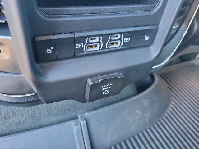 Used 2024 RAM 1500 Laramie AWD/4WD image 19