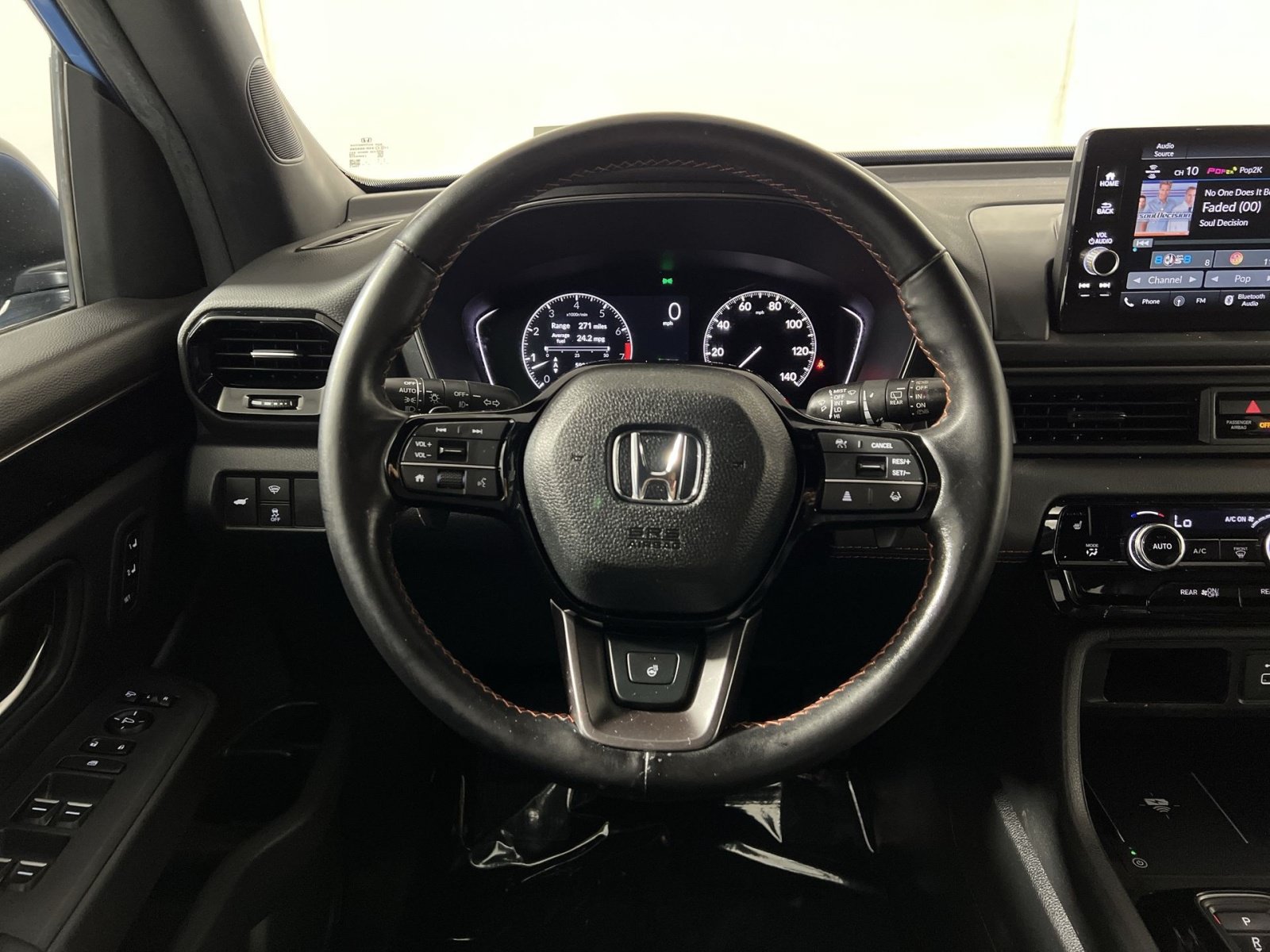 Used 2024 Honda Pilot TrailSport image 16