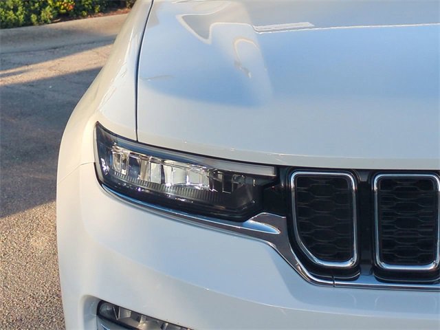 Used 2025 Jeep Grand Cherokee Limited w/ Trailer Tow Package image 10