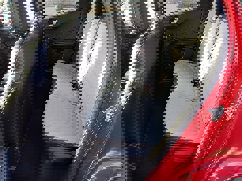 Certified 2024 Ford Escape Platinum w/ Premium Technology Package image 13