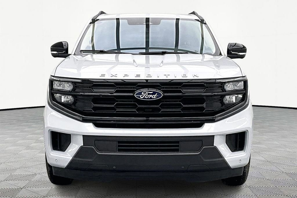 Certified 2025 Ford Expedition Max Active image 6