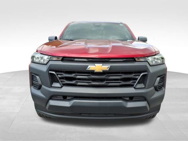 Used 2025 Chevrolet Colorado W/T w/ Advanced Trailering Package RWD image 18