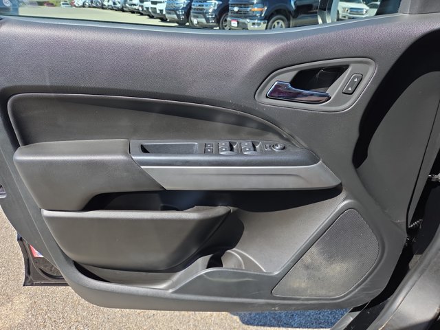 Used 2022 Chevrolet Colorado LT w/ Luxury Package RWD image 17