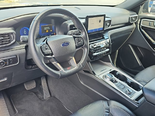Certified 2023 Ford Explorer ST w/ ST Street Pack AWD/4WD image 19