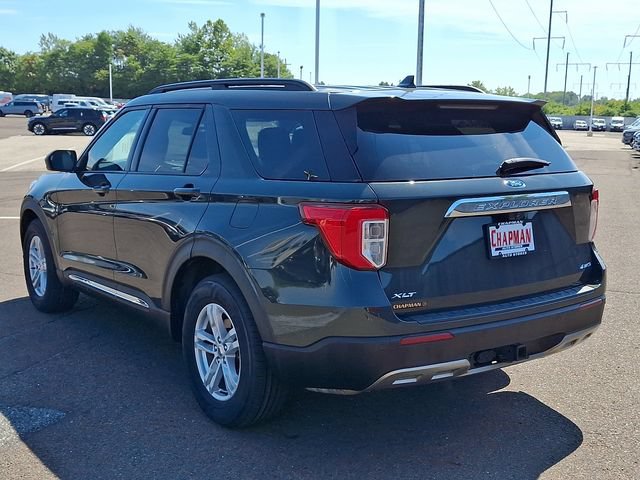 Certified 2021 Ford Explorer XLT w/ Equipment Group 202A AWD/4WD image 4