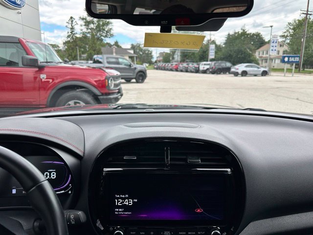 Used 2023 Kia Soul GT-Line FWD image 69