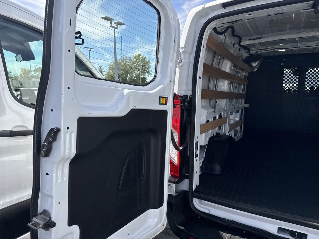 Certified 2023 Ford Transit 250 Low Roof w/ Exterior Upgrade Package image 18