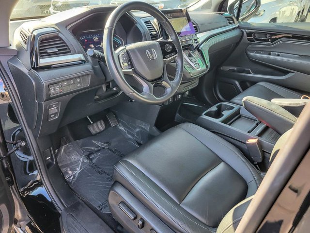 Used 2023 Honda Odyssey Touring image 13