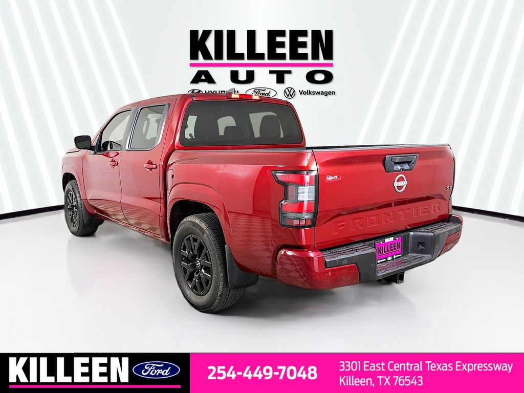 Used 2023 Nissan Frontier SV w/ Technology Package RWD image 7