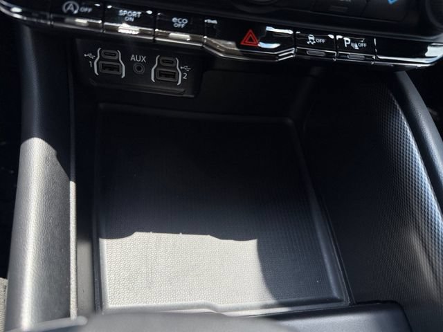 Used 2025 Dodge Durango GT AWD/4WD image 13