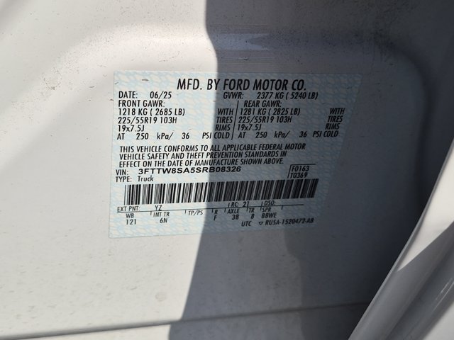 Certified 2025 Ford Maverick Lariat w/ 4K Tow Package AWD/4WD image 39