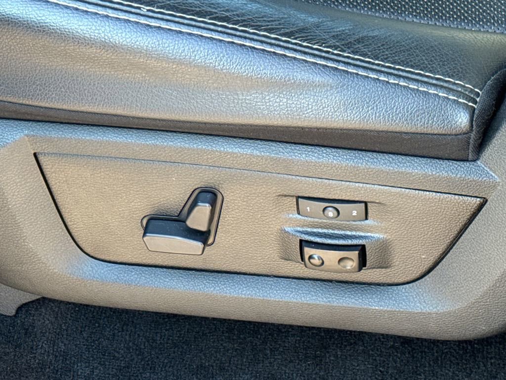 Used 2017 RAM 1500 Laramie w/ Convenience Group image 24