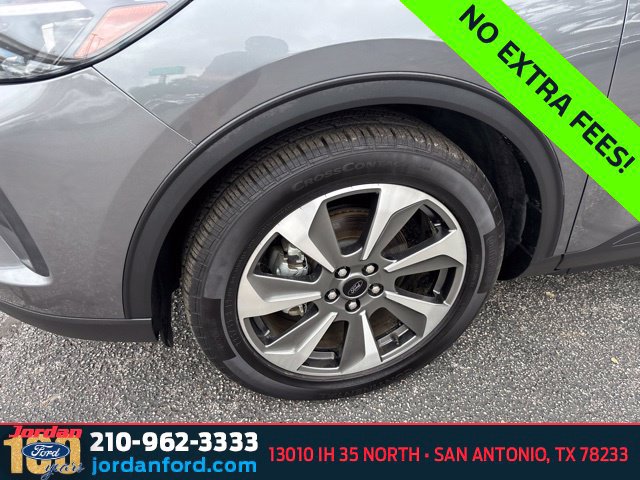 Certified 2024 Ford Escape Platinum FWD image 4
