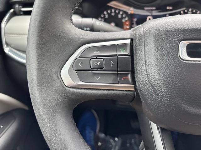 Used 2023 Jeep Compass Limited AWD/4WD image 19