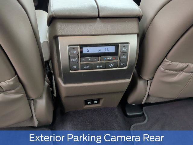 Used 2021 Lexus GX 460 Luxury w/ Off Road Package AWD/4WD image 18