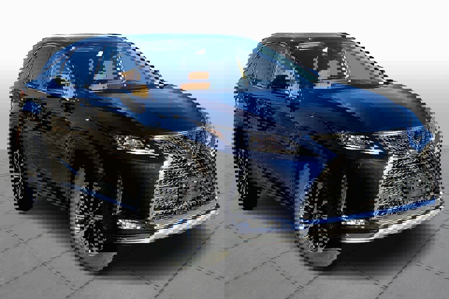 Used 2022 Lexus RX 350 AWD w/ Premium Package image 2