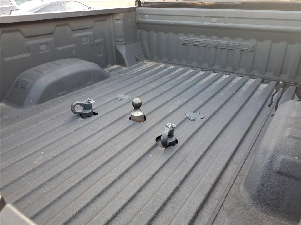 Used 2022 GMC Sierra 3500 Denali w/ Denali Ultimate Package image 15