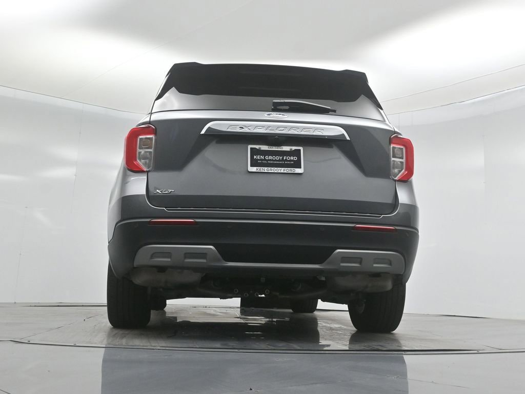 Certified 2023 Ford Explorer XLT w/ Equipment Group 202A image 54