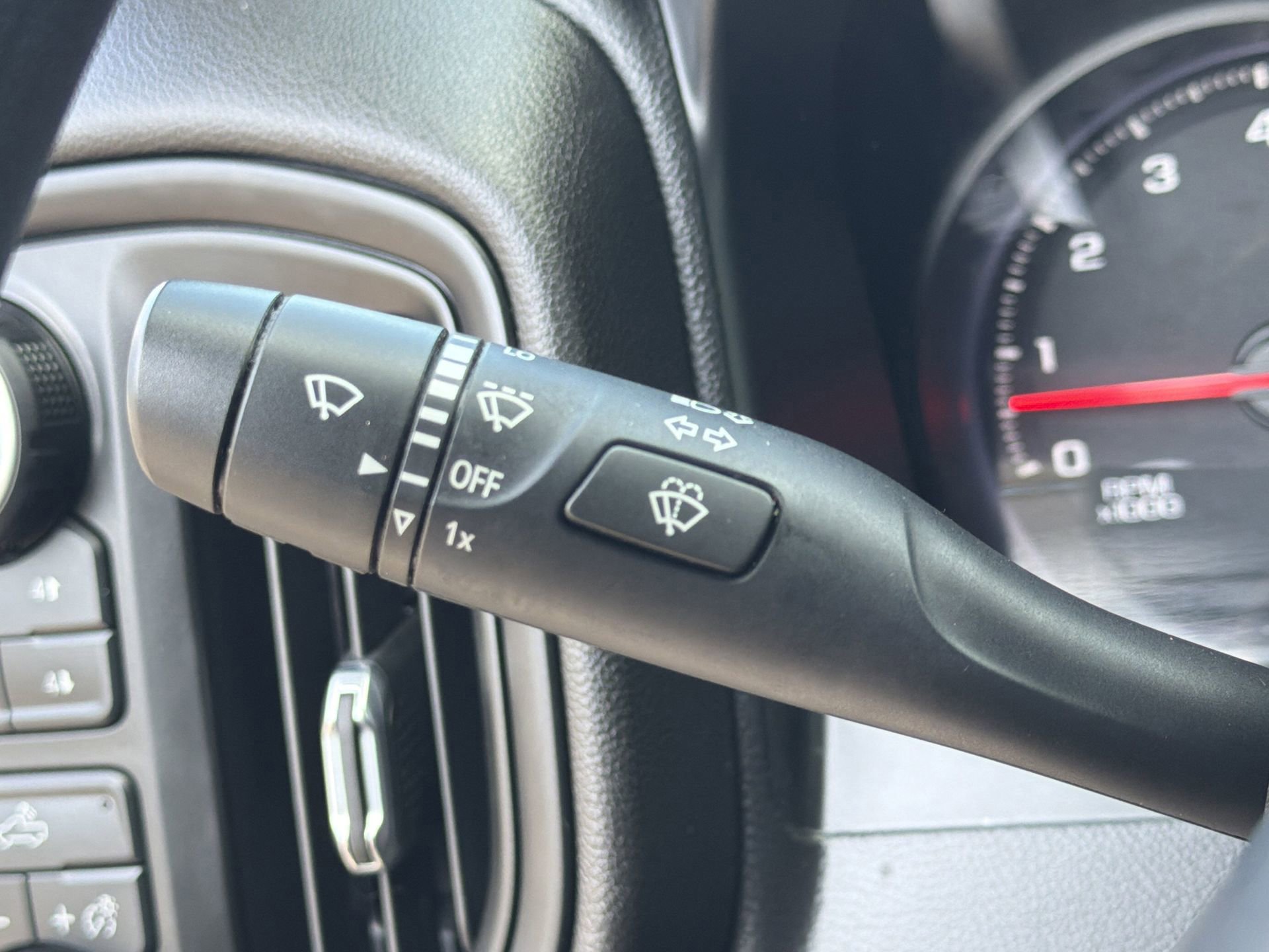 Used 2020 Chevrolet Silverado 1500 Custom Trail Boss w/ Custom Convenience Package image 18