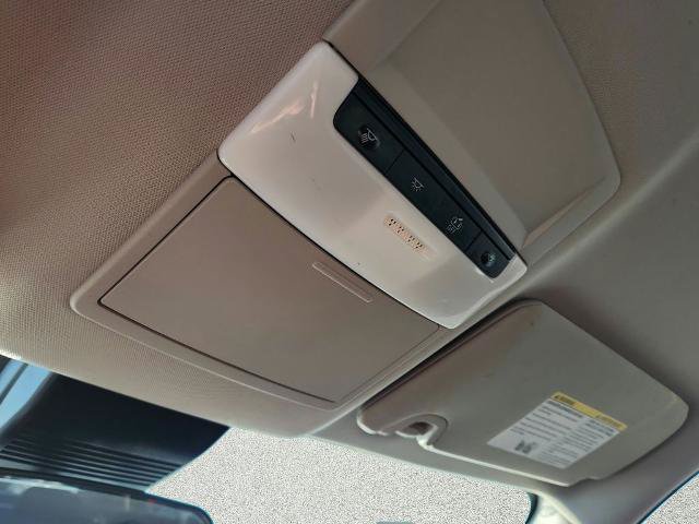 Used 2025 Nissan Altima 2.5 SV FWD image 31