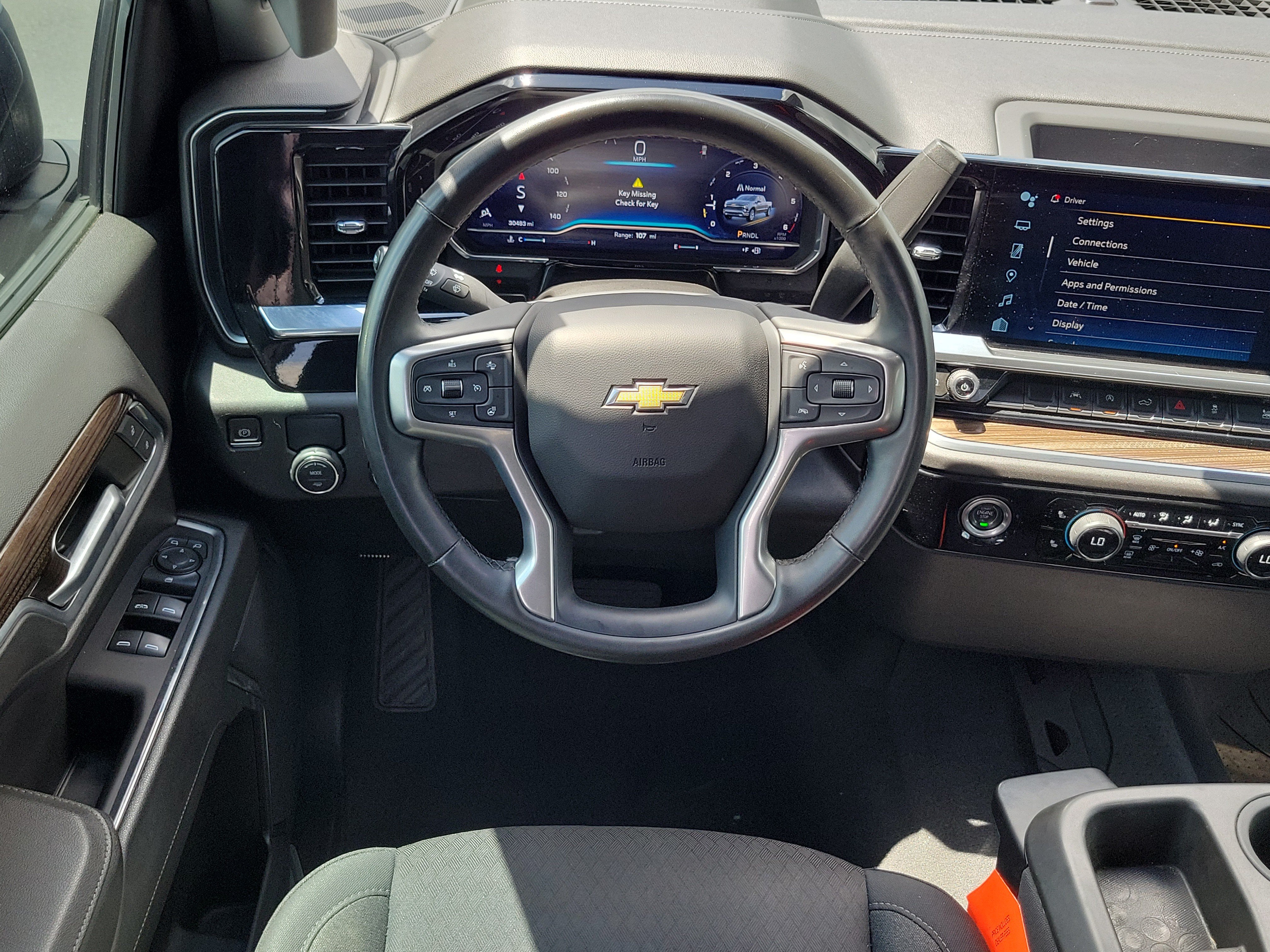 Used 2023 Chevrolet Silverado 1500 LT w/ Protection Package RWD image 15